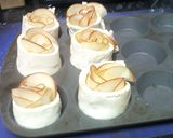 A picture of step 15 of Apple Rose Pastries.