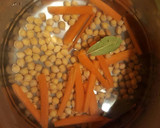 Foto del paso 1 de la receta: Garbanzos con vegetales