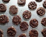 Foto del paso 4 de la receta: Galletitas de Chocolate con Avena Coco y Chía