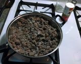 A picture of step 1 of spaghetti sauce.
