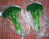 A picture of step 1 of Namul-style Broccoli with Mayonnaise and Fish Sauce.