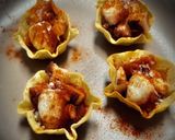 Foto del paso 3 de la receta: Tartaleta casera de cebolla confitada con pulpo á feira