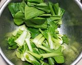 Hình bước làm 2 của món Pad see ew Thái (đơn giản)