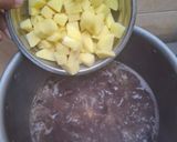 Foto langkah ke 5 dari resep Sop Kacang Merah Daging Sapi.