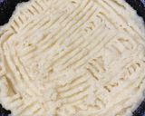Une image de l'étape 2 de Sardines gratinées /duo de purée.