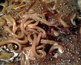 A picture of step 2 of Udon noddles with meatballs.