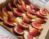 A picture of step 6 of Fig Cake.