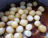 Une image de l'étape 4 de Cailles en cocotte aux 2 raisins et au cognac.