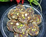A picture of step 5 of Dates Fudge.