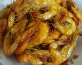 Gambar langkah 4 resipi Udang goreng kunyit🍤.