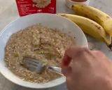 A picture of step 1 of ❤️Honey Banana Oat meal❤️.