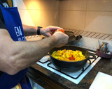 Foto del paso 4 de la receta: Arroz con cuerpos, gambas rojas y filete de cerdo