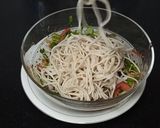 A picture of step 4 of Noodles pakora.