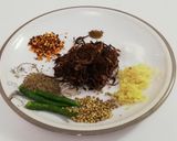 A picture of step 1 of Tawa kabab.
