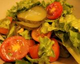Foto del paso 5 de la receta: Ensalada de verdes y cherrys!!