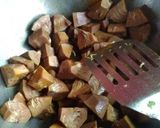 A picture of step 2 of Raw Jackfruit curry with Potato (Echor Curry).