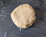 A picture of step 4 of Butter Cookies.