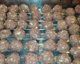 A picture of step 3 of Toddler Meatballs.