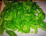 A picture of step 3 of Tex's Microwave Dried Herbs 🌿.