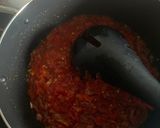 A picture of step 3 of Jollof spaghetti.