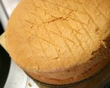 A picture of step 1 of Chocolate Mousse and Jello Cake.