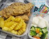 Foto langkah ke 3 dari resep Dori fish and chip / french fries.