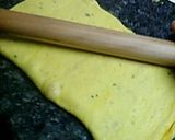 A picture of step 5 of Kabocha Squash Twisted Bread Rolls.