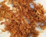 Foto langkah ke 3 dari resep Bawang goreng renyah.