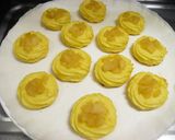 A picture of step 18 of Small Apple and Sweetened Sweet Potato Tarts.