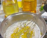 Foto langkah ke 1 dari resep Condensed Milk Cotton Cake.
