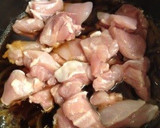 A picture of step 3 of Oyakodon (Chicken and Egg Rice Bowl).