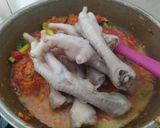 Foto langkah ke 4 dari resep Ceker Pedas Kemangi.