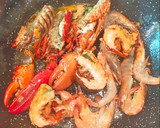 Foto del paso 4 de la receta: Arroz con Bogavante y langostinos