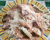 Foto del paso 6 de la receta: Fideos rellenos de acelga, muzzarella y nuez, con salsa rosa