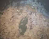 Foto del paso 2 de la receta: Pollo en salsa de cebolla