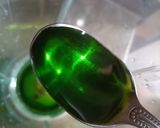 A picture of step 1 of Quice drink.