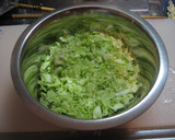 A picture of step 1 of Minced Pork Cutlets with Ham and Cabbage.