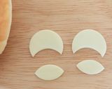 A picture of step 15 of Halloween Ghost Sandwiches.