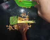 Foto langkah ke 3 dari resep Santan daun singkong.