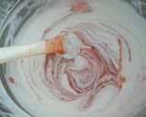 A picture of step 4 of Strawberry Mousse.