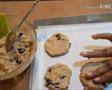 Foto del paso 6 de la receta: Galletas de avena con pasas y arándanos