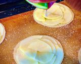 Une image de l'étape 3 de Tartelettes fines à la pomme.