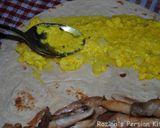 A picture of step 8 of Azerbaijani  chicken bites with fried garlic yogurt sauce.