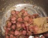 A picture of step 4 of Sausage Gravy.