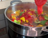 Foto del paso 3 de la receta: Curry rojo de langostinos
