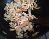 Foto langkah ke 3 dari resep Jamur Tiram Lada Hitam.