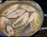 Foto del paso 6 de la receta: Pámpano, edamame y espárragos verdes