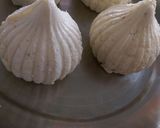 A picture of step 7 of Chhenajhilli modak.