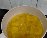Foto langkah ke 3 dari resep Singkong Goreng Mentega.