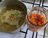 Foto del paso 3 de la receta: Arroz saborizado, palmitos, cherry y queso